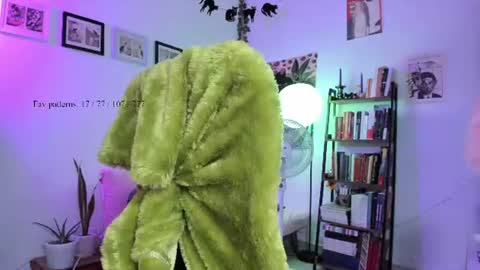 Luciana online show from 06-16-26, 10:12