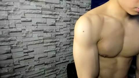 Snapshot of seigfried0 chatting on 06-20-26, 12:25 Seigfried online show from 06-20-26, 12:25