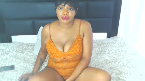 Snapshot of selamolelaminnah chatting on 01-04-25, 03:39 selamolelaminnah online show from 01-04-25, 03:39