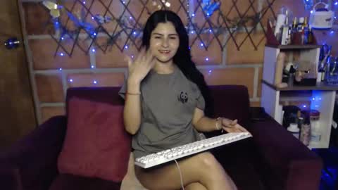 seleena_01 online show from 10-28-25, 10:45