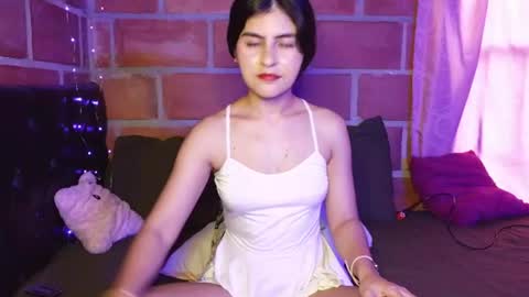 seleena_01 online show from 07-01-26, 10:53