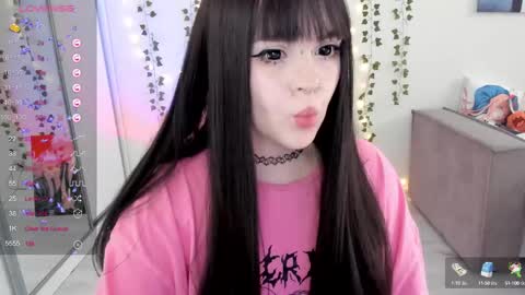 Selena  online show from 02-26-25, 10:04