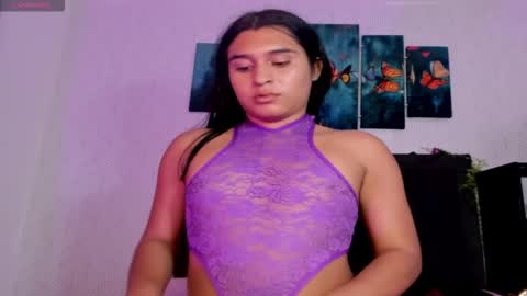 Snapshot of selena_fox7 chatting on 09-13-25, 05:40 selena_fox7 online show from 09-13-25, 05:40