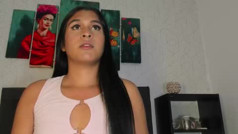 Snapshot of selena_fox7 chatting on 10-20-25, 04:57 selena_fox7 online show from 10-20-25, 04:57