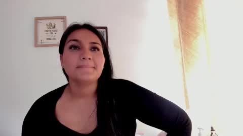 Snapshot of selena_jhonson1 chatting on 10-25-25, 03:40 Karen online show from 10-25-25, 03:40