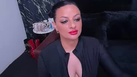 Selene online show from 07-28-26, 04:52