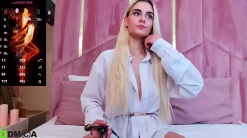 Selena online show from 02-21-26, 06:14