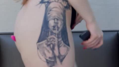 Snapshot of selenahanson chatting on 02-05-26, 05:06 SelenaHanson online show from 02-05-26, 05:06