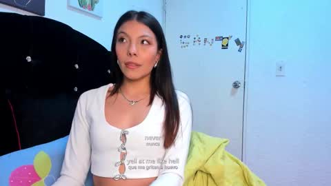 Selena online show from 02-05-26, 12:48