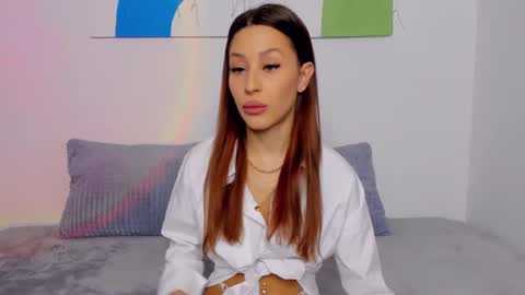 Selena online show from 01-29-25, 08:18