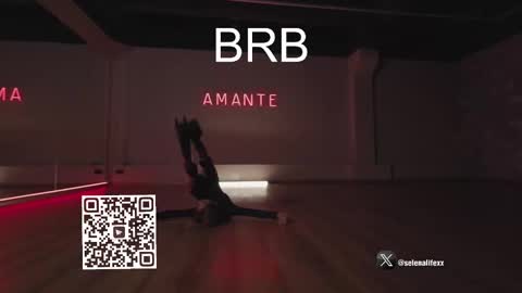 Selena online show from 02-25-26, 09:19