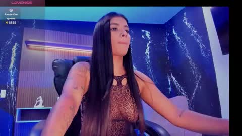 selenastonne online show from 09-10-25, 10:43