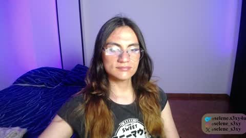 Snapshot of selene_s3xy chatting on 12-09-24, 03:18 selene_s3xy online show from 12-09-24, 03:18