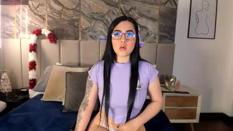 Selene online show from 11-28-25, 12:19