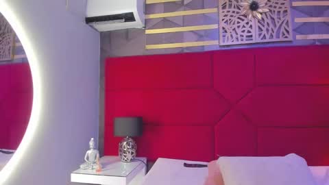 Selene online show from 02-07-25, 01:47