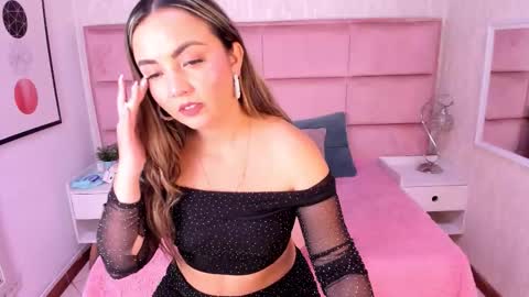 Selene  online show from 03-12-26, 08:48