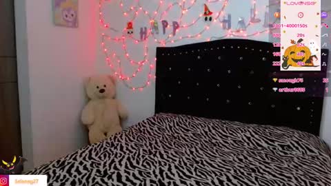 Selene G  online show from 10-18-25, 02:58