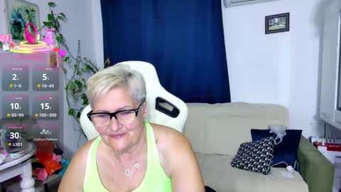 Selenna online show from 04-30-26, 05:19