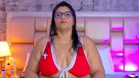 Selenna Cooper online show from 04-28-26, 11:37