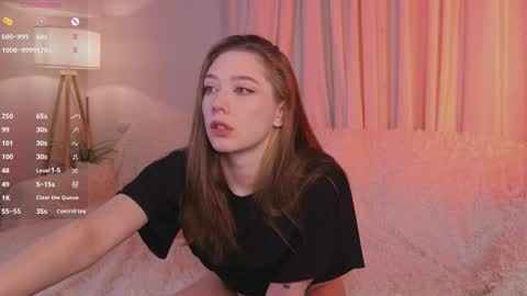 Snapshot of selestarobertson chatting on 05-10-26, 10:53 Selesta online show from 05-10-26, 10:53