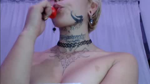 Snapshot of seley222 chatting on 06-14-26, 12:52 Ask me online show from 06-14-26, 12:52