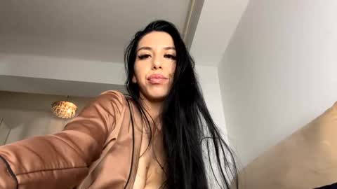 Selin online show from 10-22-25, 08:52