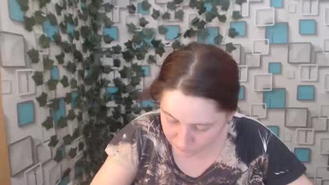 Snapshot of sellavix chatting on 03-10-25, 06:45 Sellavix online show from 03-10-25, 06:45
