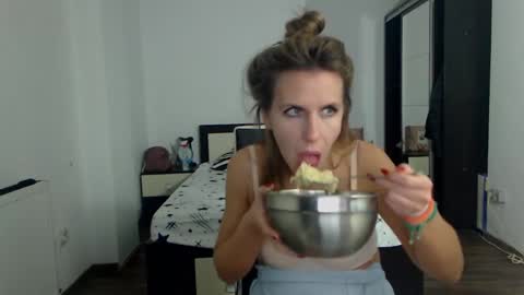 sellena_angels online show from 02-02-25, 11:42