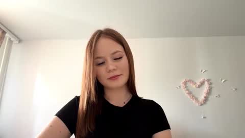 Lily online show from 06-16-26, 04:04