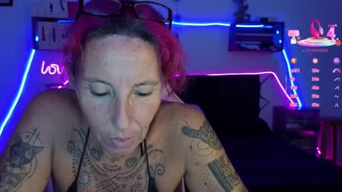 Snapshot of selvaggia_del_caribe chatting on 09-20-25, 05:25 Selvaggia Del Caribe online show from 09-20-25, 05:25