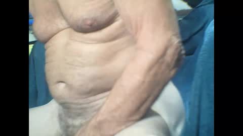 Snapshot of semajstretsa chatting on 09-21-25, 09:16 frederick online show from 09-21-25, 09:16