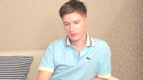 Snapshot of semyonone chatting on 10-10-25, 06:18 Semyon online show from 10-10-25, 06:18