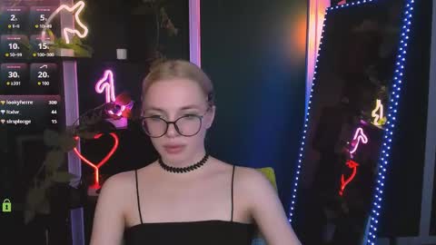 Sendi online show from 04-28-26, 02:27