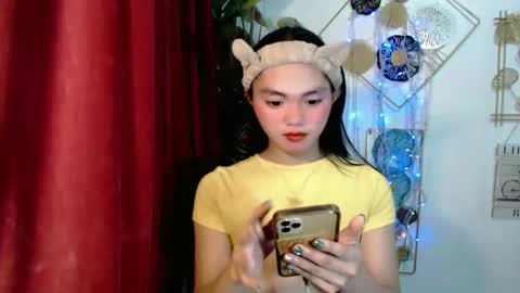 Snapshot of sensational_yeng chatting on 01-06-26, 09:18 sensational_yeng online show from 01-06-26, 09:18