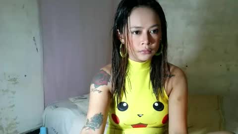 Snapshot of sensationxgirl chatting on 06-03-26, 01:36 danica online show from 06-03-26, 01:36