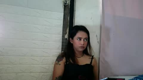 Snapshot of sensationxgirl chatting on 06-11-26, 12:32 danica online show from 06-11-26, 12:32
