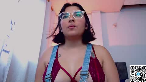 Camille and sophie online show from 12-25-24, 10:48