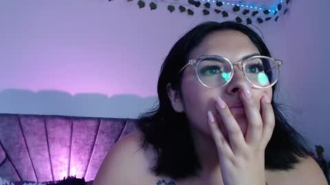 Camille and sophie online show from 02-27-25, 10:42