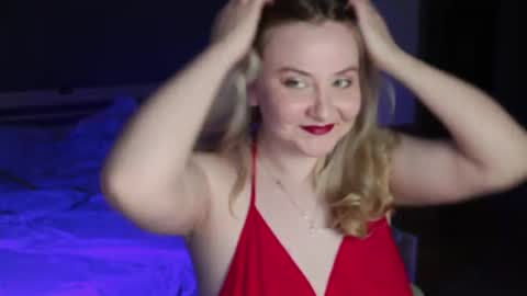 Snapshot of sensual_girrrl chatting on 06-15-26, 12:13 Ilona online show from 06-15-26, 12:13