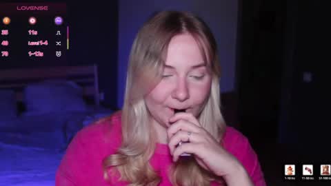 Snapshot of sensual_girrrl chatting on 07-16-26, 12:27 Ilona online show from 07-16-26, 12:27