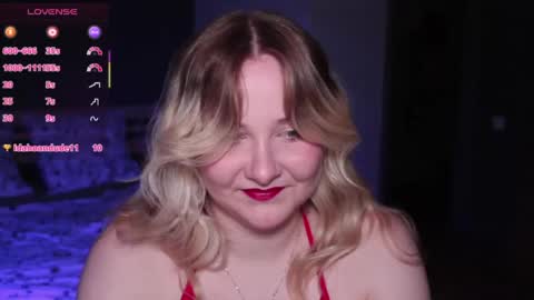Snapshot of sensual_girrrl chatting on 07-22-26, 12:02 Ilona online show from 07-22-26, 12:02