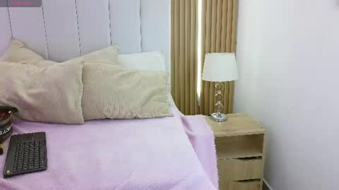 Sensual Kim77 online show from 06-30-26, 12:50