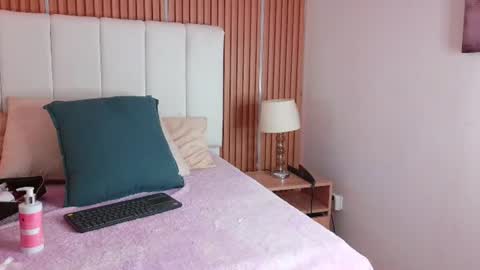 Sensual Kim77 online show from 07-21-26, 12:40