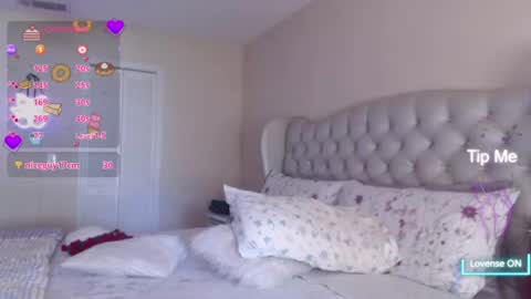 V online show from 07-19-26, 06:33