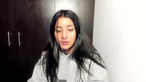 Snapshot of sensual_skinny chatting on 09-24-25, 12:30 sensual_skinny online show from 09-24-25, 12:30