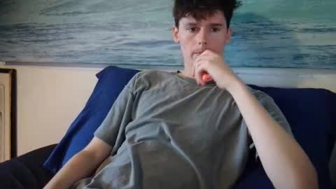 Snapshot of sensualalien chatting on 04-05-26, 10:51 Cam online show from 04-05-26, 10:51