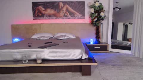 Snapshot of sensualhallie chatting on 12-08-24, 05:01 Hallie online show from 12-08-24, 05:01