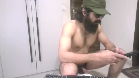 Snapshot of sentientarjun chatting on 11-26-25, 08:43 Sentient Being online show from 11-26-25, 08:43