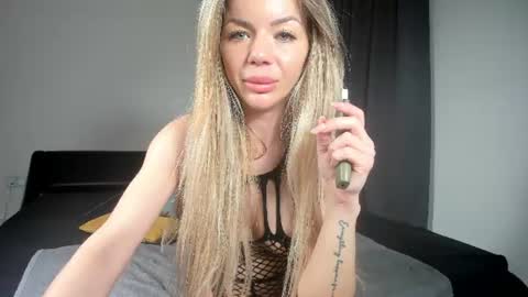 senzual_naughtyx online show from 06-15-26, 07:16