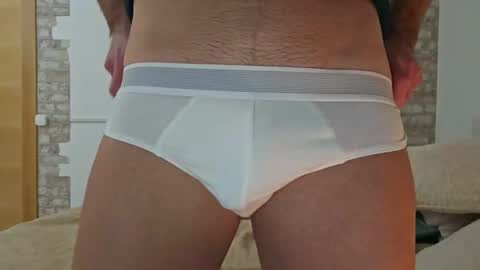 Snapshot of serafino94 chatting on 03-07-26, 08:50 serafino94 online show from 03-07-26, 08:50